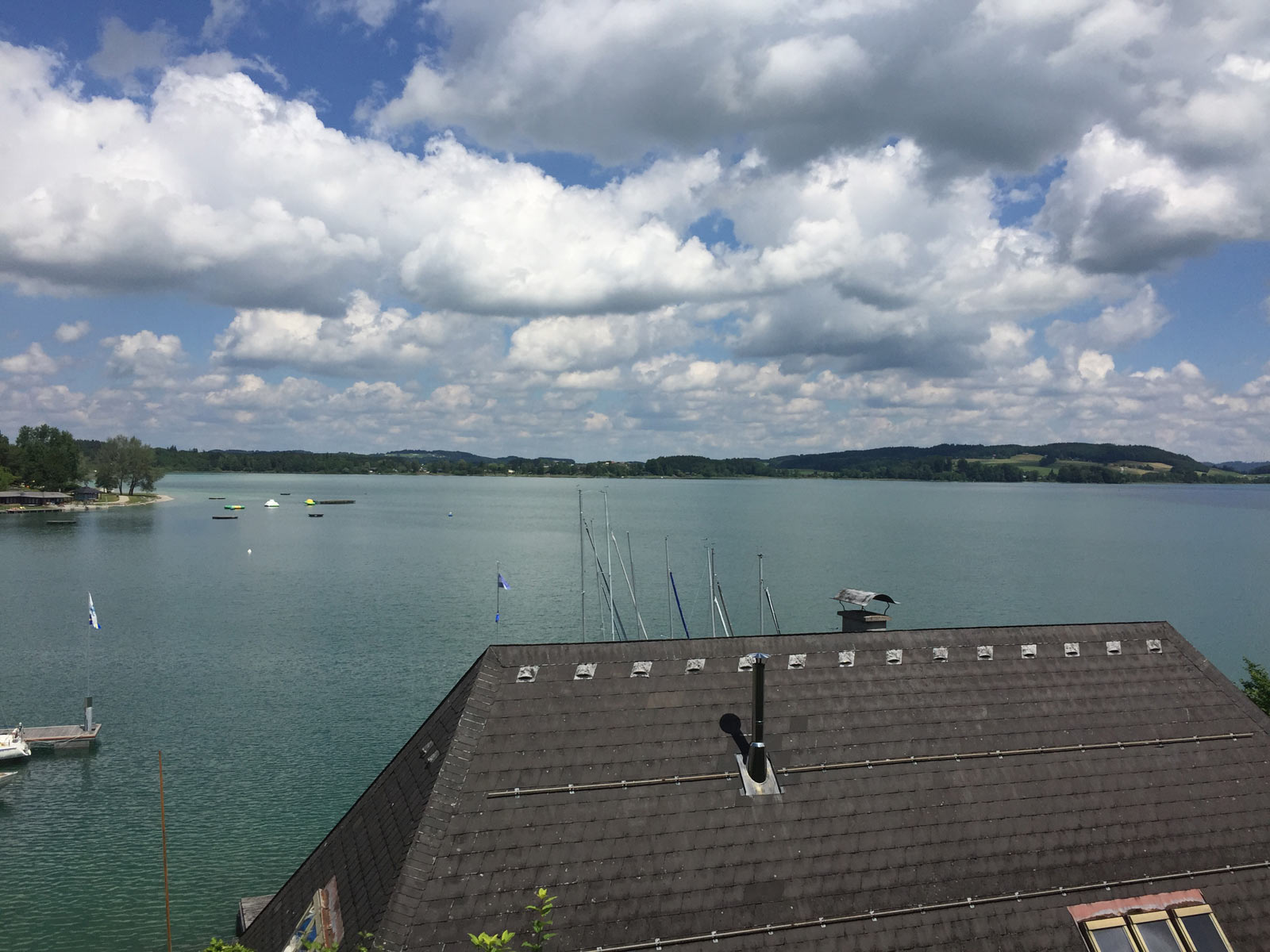 Ausblick vom Schloss über den Mattsee