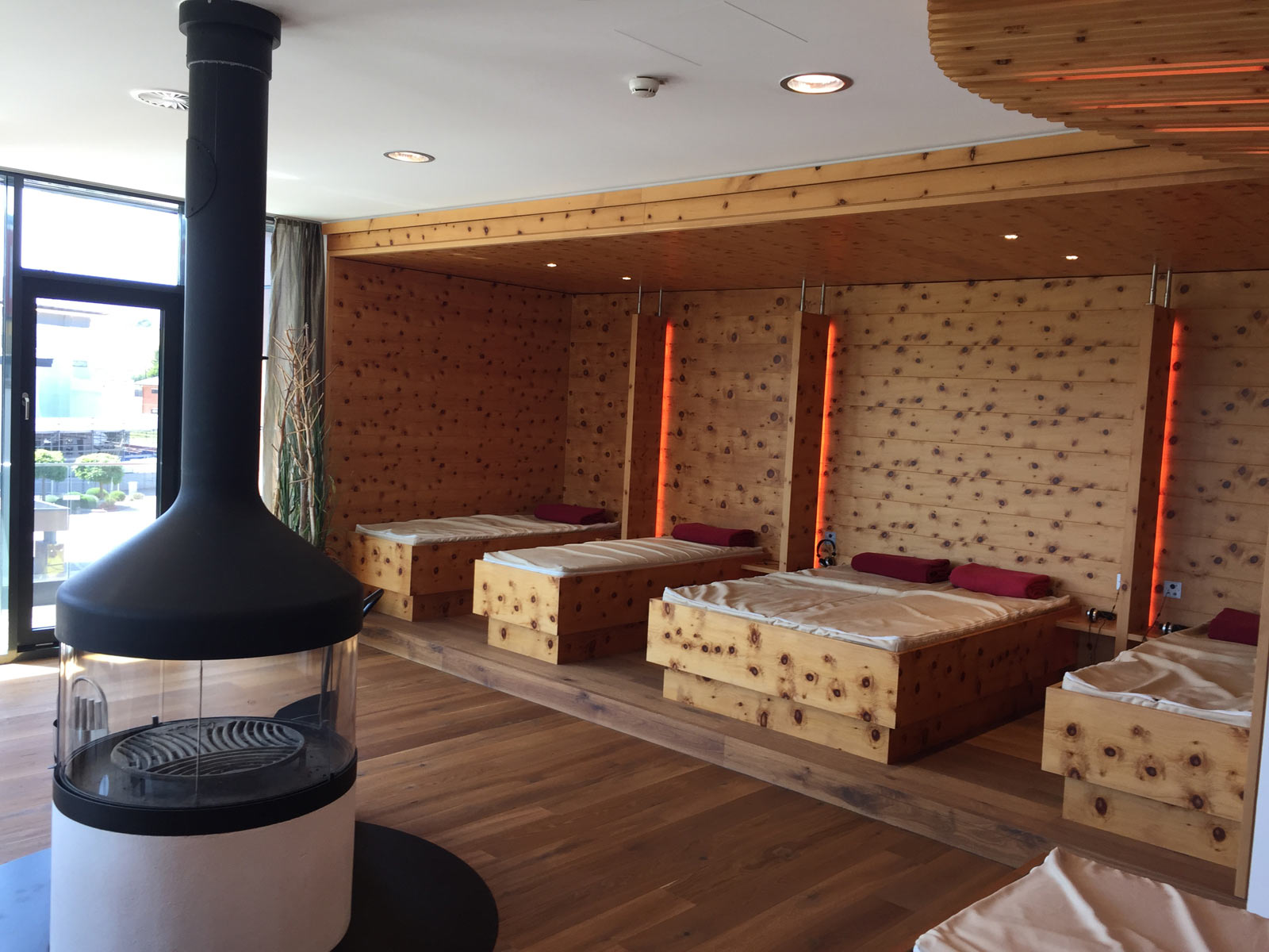 Villa Vitalis Zirbenzimmer Wasserbetten